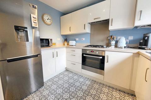 44 Bedeswell Close, Hebburn, NE31 2GB