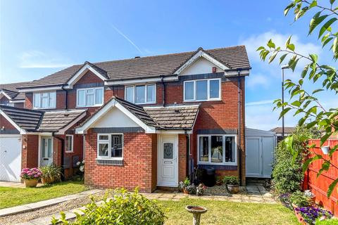 4 bedroom semi-detached house for sale, Wolfe Close, Christchurch, Dorset, BH23