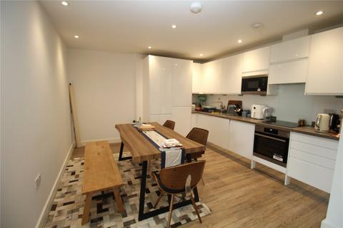 2 bedroom apartment to rent, 140, High Street, CO1