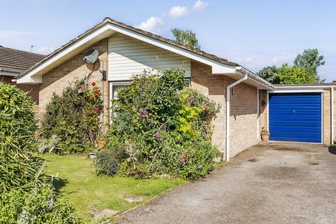 2 bedroom bungalow for sale, Weydown Close, Guildford, Surrey, GU2