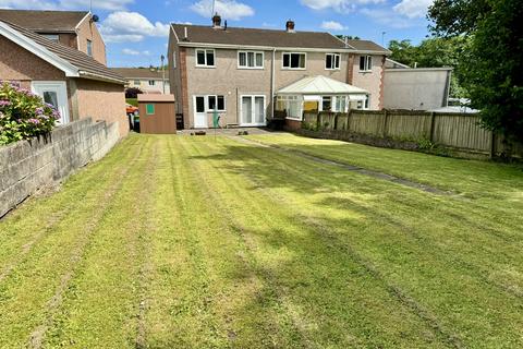 3 bedroom semi-detached house for sale, Llantwit Fardre, Pontypridd CF38