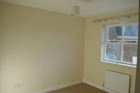 3 bedroom link detached house to rent, Coulstock Road, Burgess Hill RH15