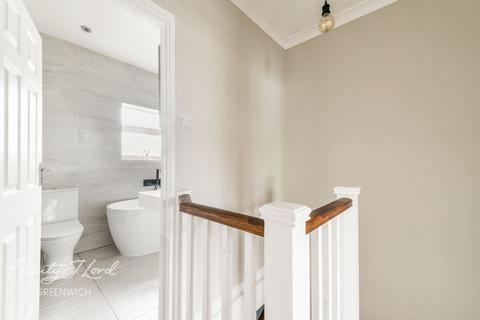 7 Combedale Road, London, SE10 0LQ