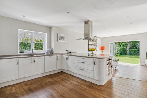 5 bedroom detached house for sale, Beacon Way, Rickmansworth, Hertfordshire, WD3