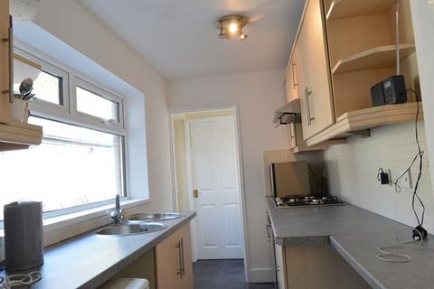 2 bedroom terraced house to rent, Flash Lane, Trent Vale, ST4