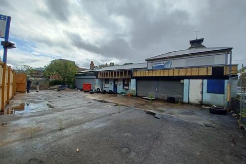 Warehouse to rent, 36b Kingston Road, Staines upon Thames, TW18 4LN