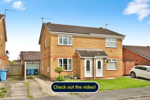 3 bedroom semi-detached house for sale, Coronet Close, Hull, HU6 9UD