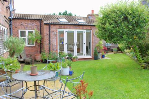 Cavendish Cottage Castle Keep, Hibaldstow, Brigg, DN20 9JG