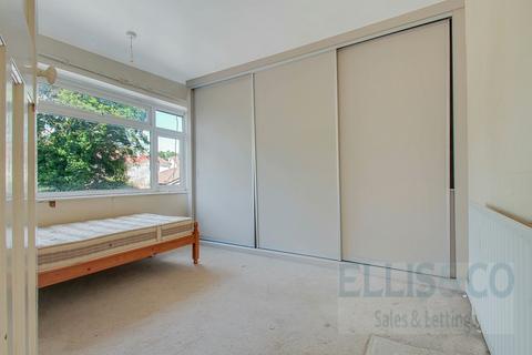 47 Coniston Avenue, Perivale, Greenford, UB6 8ED