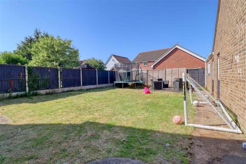 3 bedroom detached house for sale, Clacton On Sea, Clacton on Sea CO15