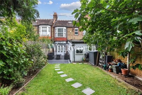 3 bedroom terraced house for sale, The Grove, London, N13