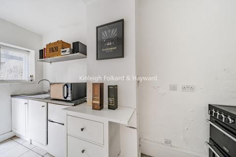 1 bedroom apartment to rent, Hazellville Road London N19