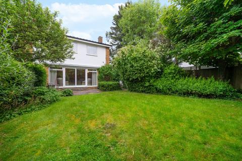 4 bedroom link detached house for sale, Pickhurst Park, Bromley BR2