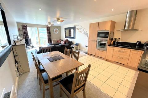 3 bedroom apartment for sale, Kepwick House, Peasholm Gap, Scarborough, North Yorkshire, YO12