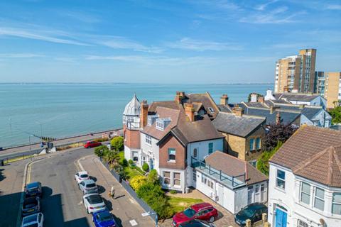 2 bedroom apartment for sale, Seaforth Road, Westcliff-on-sea, SS0