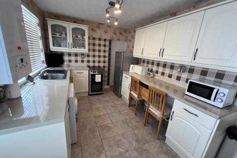 3 bedroom terraced house for sale, Lloyd Street Pentre - Pentre