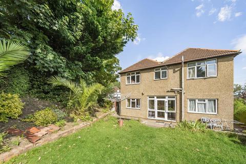 1 Ridge Close, London, NW4 1ER