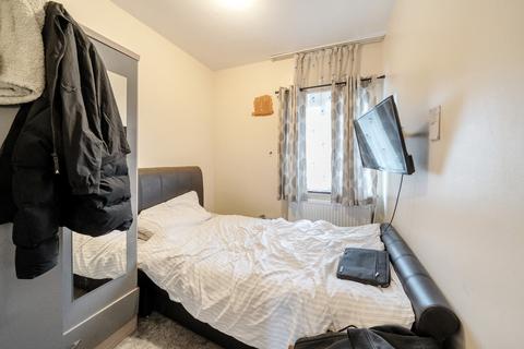 22 Rose Avenue, Mitcham, CR4 3JS