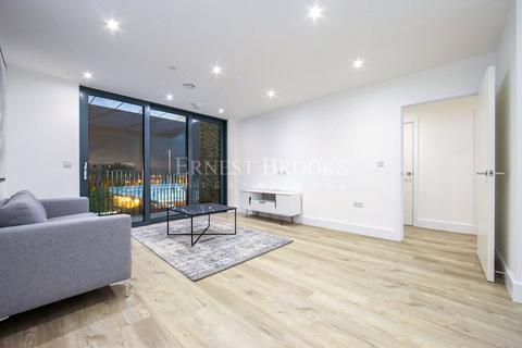 1 bedroom apartment for sale, Kempton House, 122 High Street, Staines-Upon-Thames, TW18