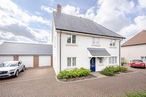 3 bedroom detached house for sale, Franklin Drive, Elsenham, Bishop's Stortford, Essex, CM22