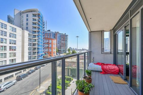 1 bedroom flat for sale, Horizons Tower, Docklands, London, E14