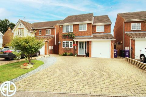 4 bedroom detached house for sale, Quinn Way, Letchworth Garden City, SG6 2TX