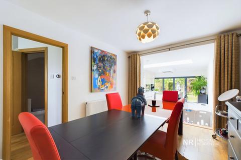 45 Bridge Road, Chessington, KT9 2RX