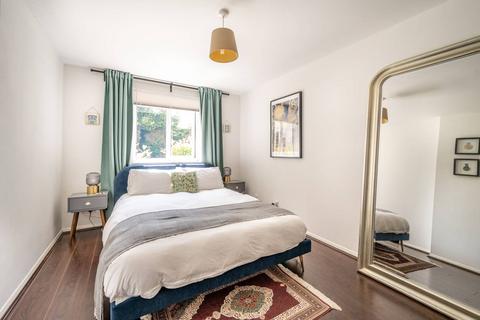 1 bedroom flat for sale, Carolina Close, Stratford, London, E15