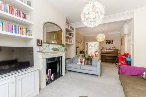 4 bedroom house to rent, Selkirk Road, Tooting, London, SW17