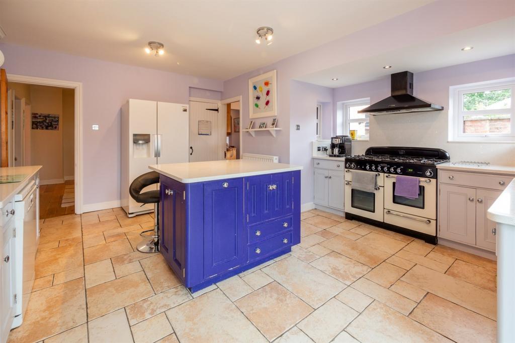 Breakfast Kitchen