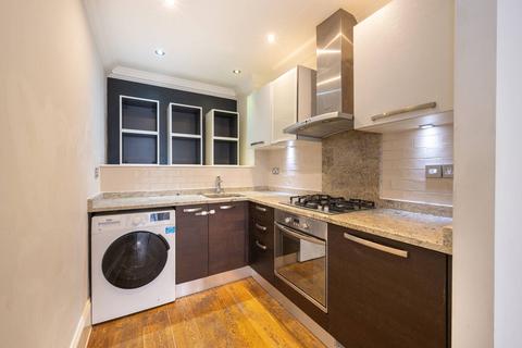 1 bedroom flat for sale, Stoke Newington Road, Stoke Newington, London, N16