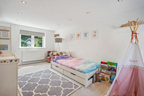 48 Thornbridge Road, Iver, SL0 0QD