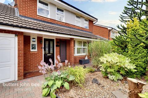 4 bedroom detached house for sale, Fieldfare, Winsford