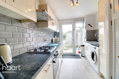 3 bedroom terraced house for sale, Stalisfield Place, Downe