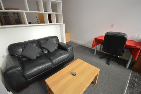 Studio to rent, Norfolk Street, Sunderland, SR1