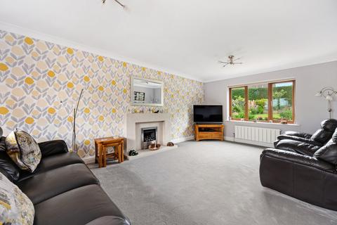 5 bedroom detached house for sale, West Pasture Close, Horsforth, Leeds, West Yorkshire, LS18