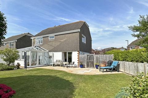 3 bedroom detached house for sale, Leecroft, Aldwick, Bognor Regis, West Sussex PO21