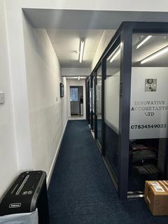 Office to rent, Bedfont Lane, Feltham, Greater London, TW14