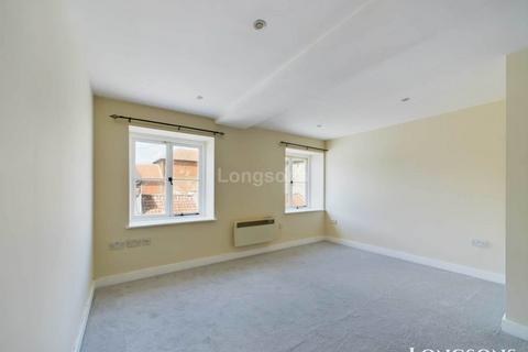 2 bedroom flat to rent, Plowright Place, Swaffham