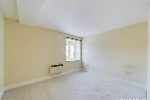 2 bedroom flat to rent, Plowright Place, Swaffham