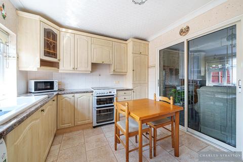 93 Straight Road, Harold Hill, Romford, RM3 7JD