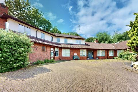 Property to rent, Pike Way, Epping, Essex, CM16