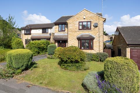 5 bedroom detached house for sale, Gomersal, Cleckheaton BD19