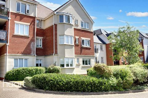 2 bedroom apartment for sale, Chartwell Place, Junction Road, ROMFORD, RM1 3BF