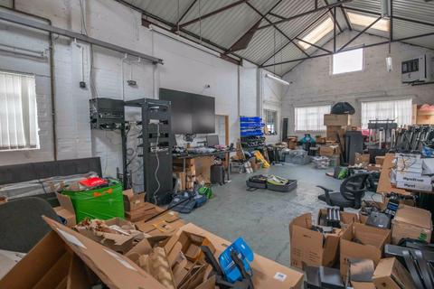Warehouse to rent, Maple Works, Redhill RH1