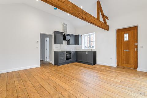 1 bedroom barn conversion to rent, High Street, Hartley Wintney, Hook RG27