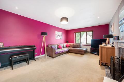 4 bedroom detached house for sale, Greenhow Park, Burley in Wharfedale, Ilkley, West Yorkshire, LS29