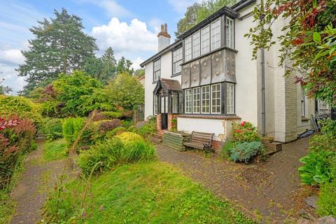 5 bedroom detached house for sale, Wells Road Malvern, Worcestershire, WR14 4PG