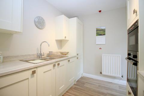 2 bedroom retirement property for sale, Cunliffe Road, Ilkley, West Yorkshire, LS29