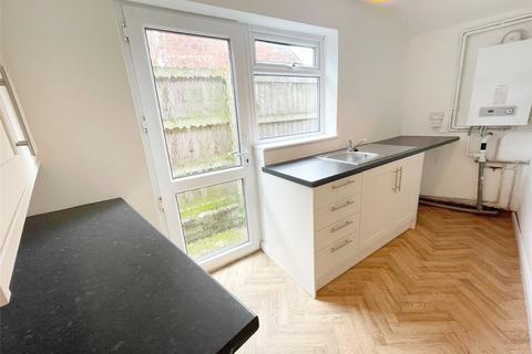 3 bedroom semi-detached house to rent, The Nook, Chester CH2
